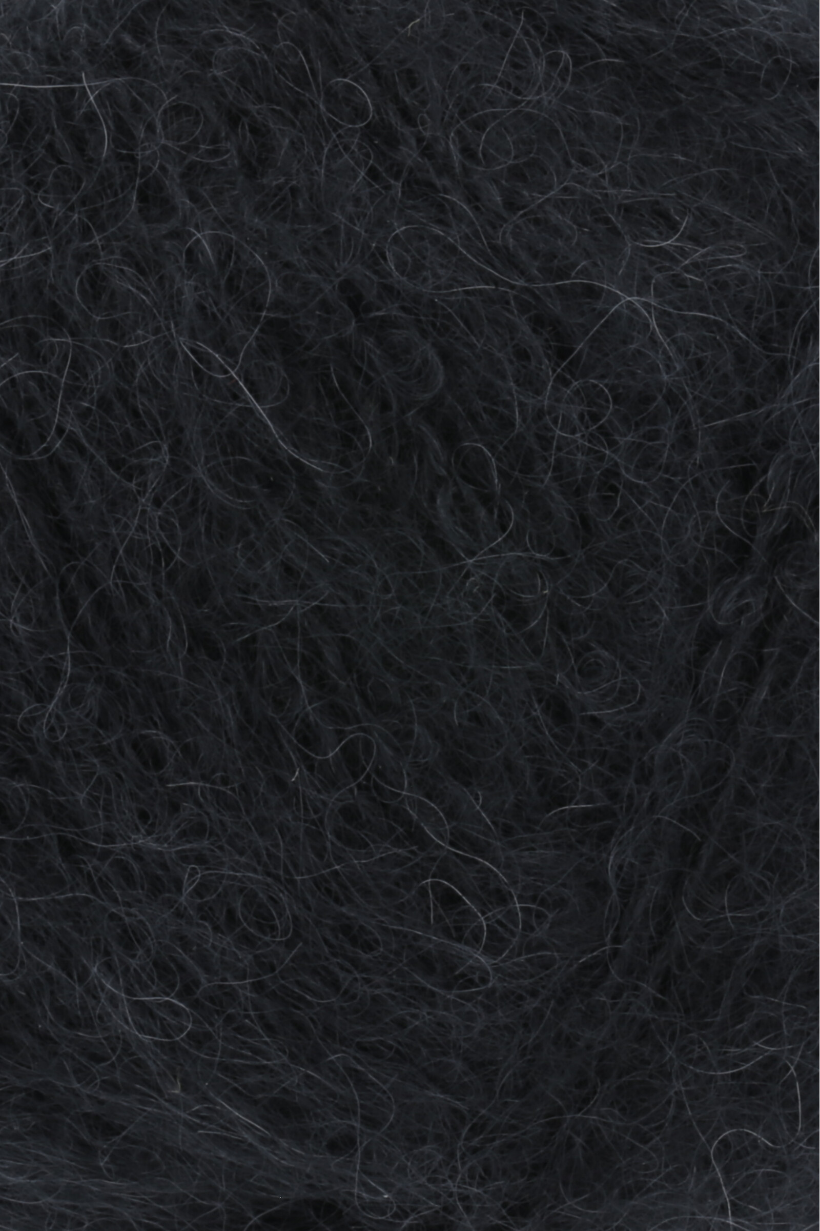 1082_0004_LANGYARNS_SuriAlpaca_1600_C 1082_0004_LANGYARNS_SuriAlpaca_1600_C