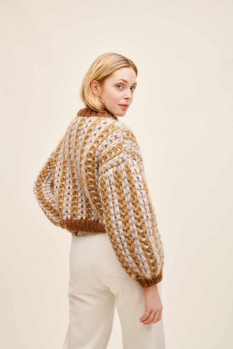 Laine_52WeeksOfChunkyKnits_BrendaLam-2 Laine_52WeeksOfChunkyKnits_BrendaLam-2